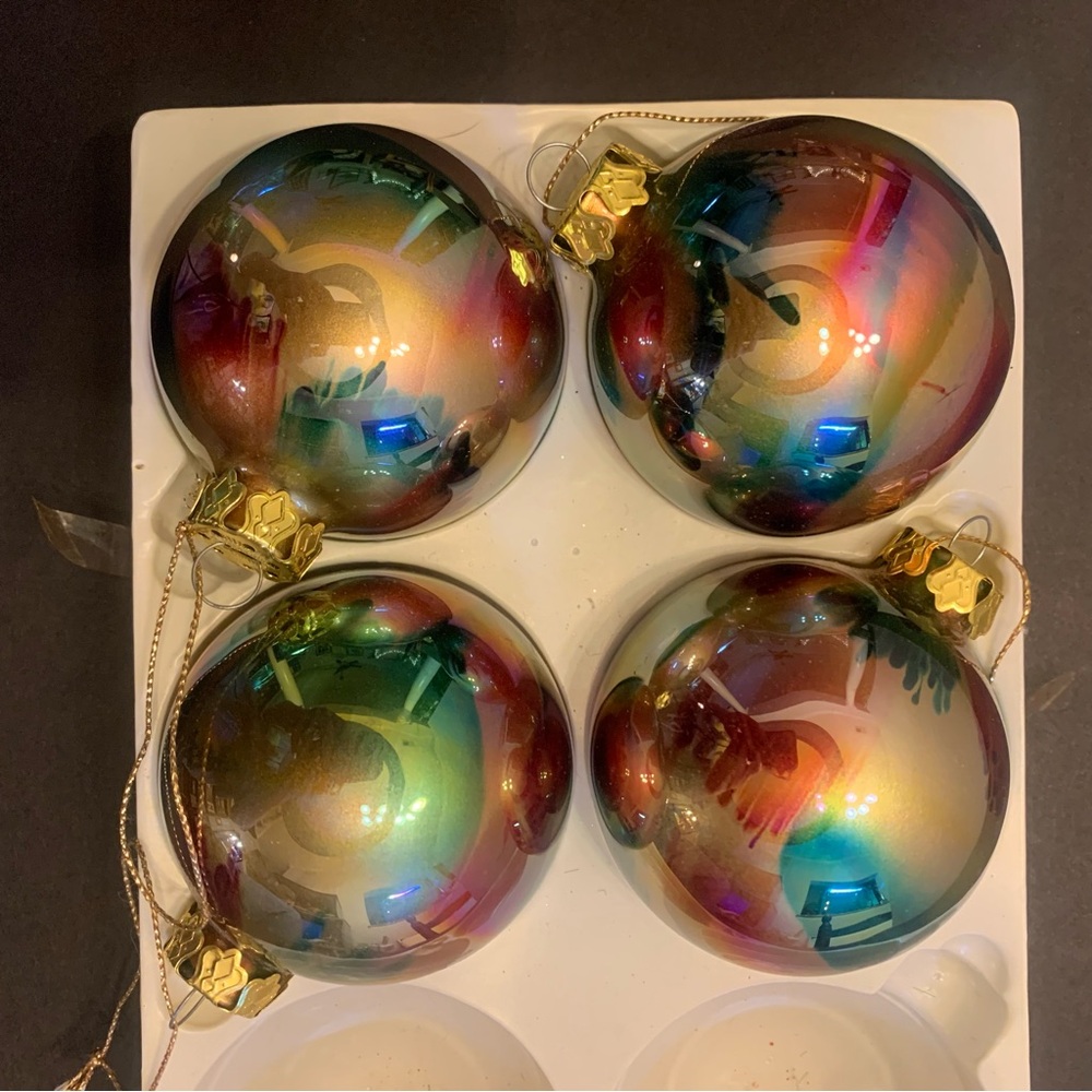 Multicolor Vintage Aurora Borealis Finish Glass Christmas Ornaments Set of 4 - Picture 1 of 3